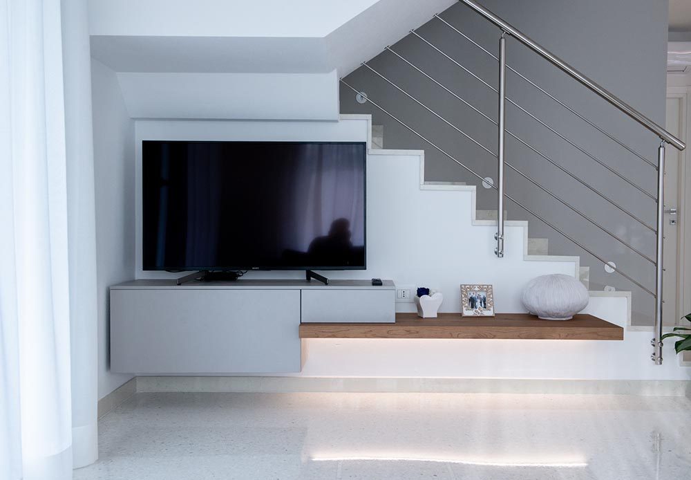 mobile moderno televisione padova