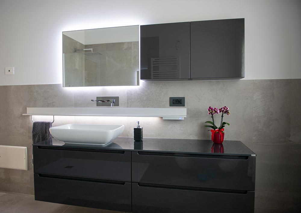 mobile bagno nero padova