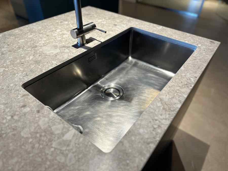 cucina-con-isola-zampieri-cucine-irori_12